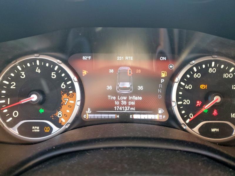 2017 JEEP RENEGADE TRAILHAWK ZACCJBCB5HPE52633