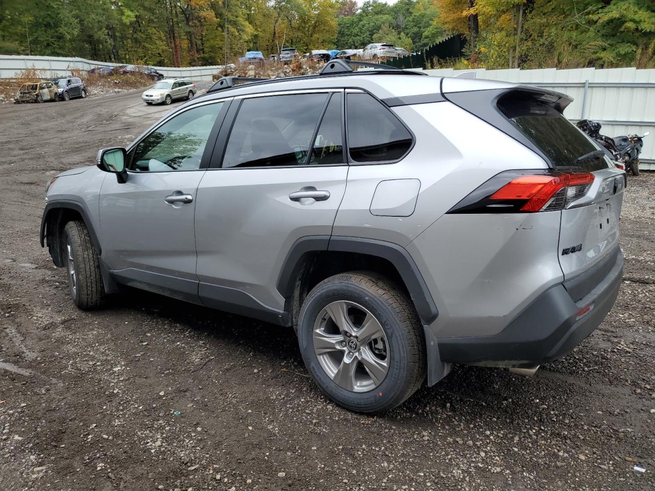 TOYOTA RAV4 XLE