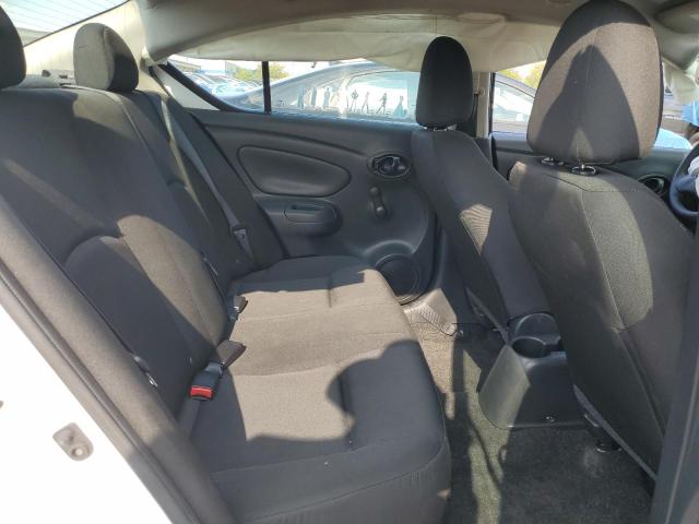2019 NISSAN VERSA S 3N1CN7AP7KL817817