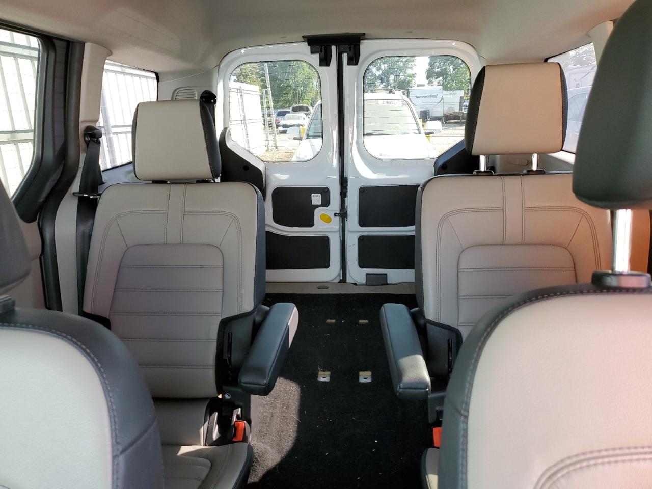 FORD TRANSIT CONNECT XLT
