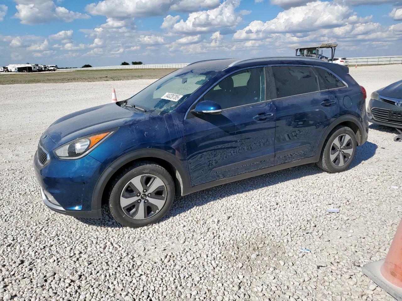 KIA NIRO EX