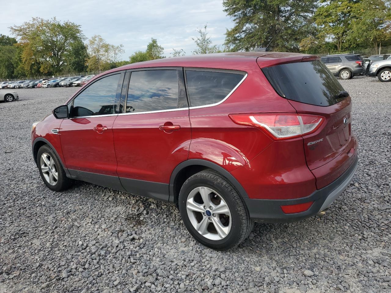 FORD ESCAPE SE