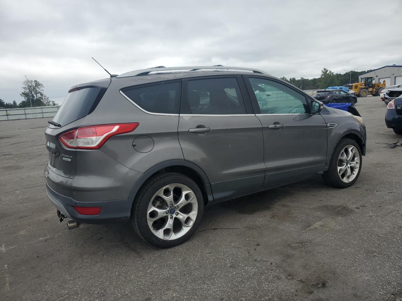 FORD ESCAPE TITANIUM
