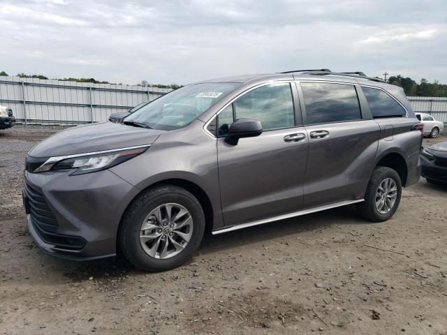 2022 TOYOTA SIENNA - 5TDKRKEC6NS105062