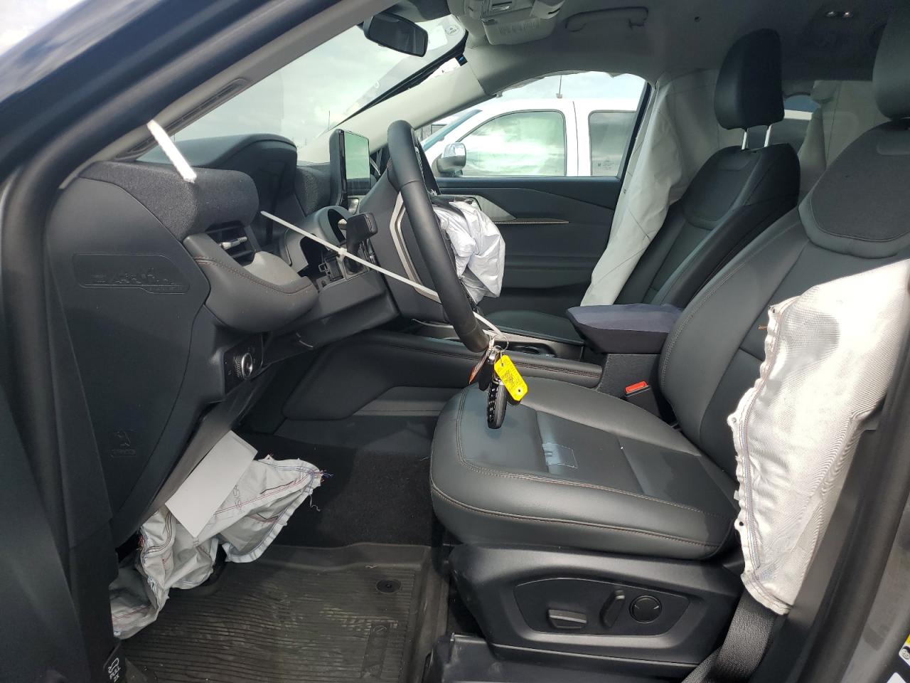 FORD EXPLORER ACTIVE