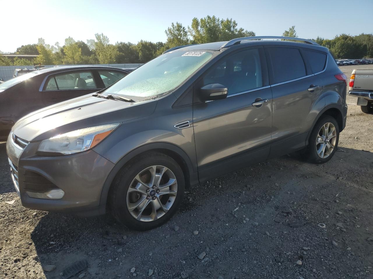 FORD ESCAPE TITANIUM