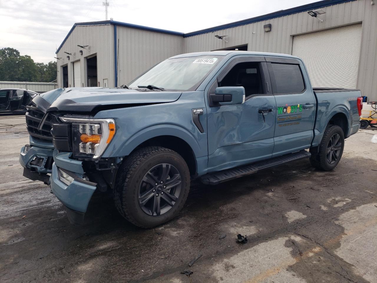 FORD F-150 SUPERCREW