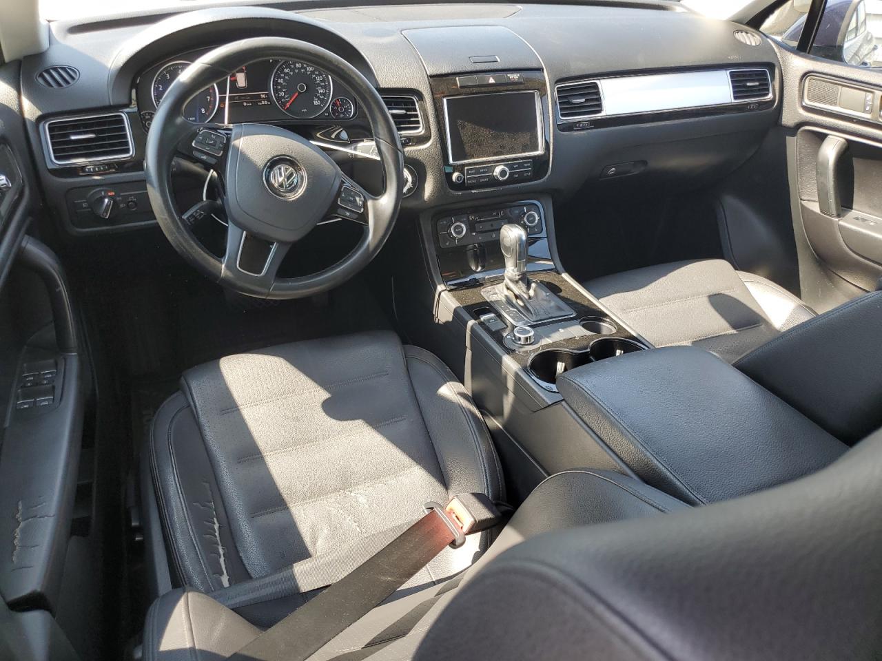 VOLKSWAGEN TOUAREG V6