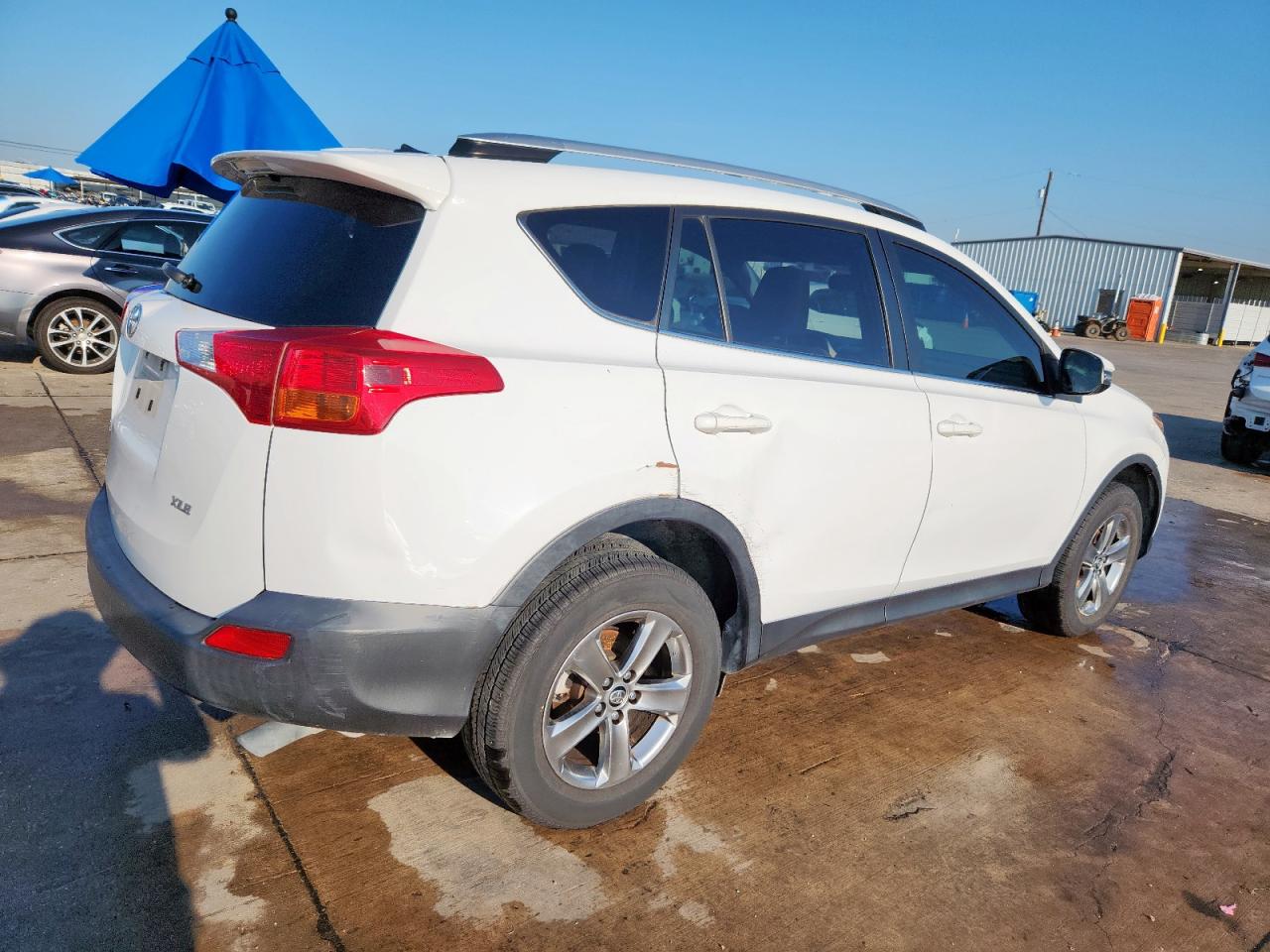 TOYOTA RAV4 XLE
