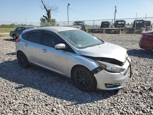 2016 FORD FOCUS SE 1FADP3K29GL321627