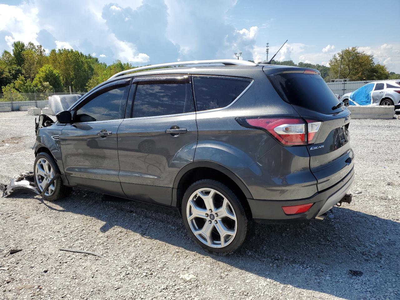 FORD ESCAPE TITANIUM