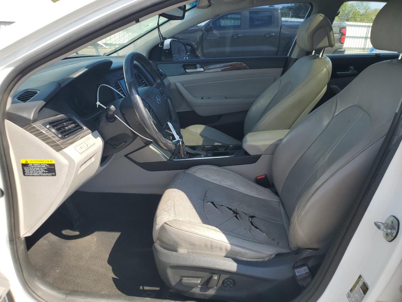 HYUNDAI SONATA SPORT