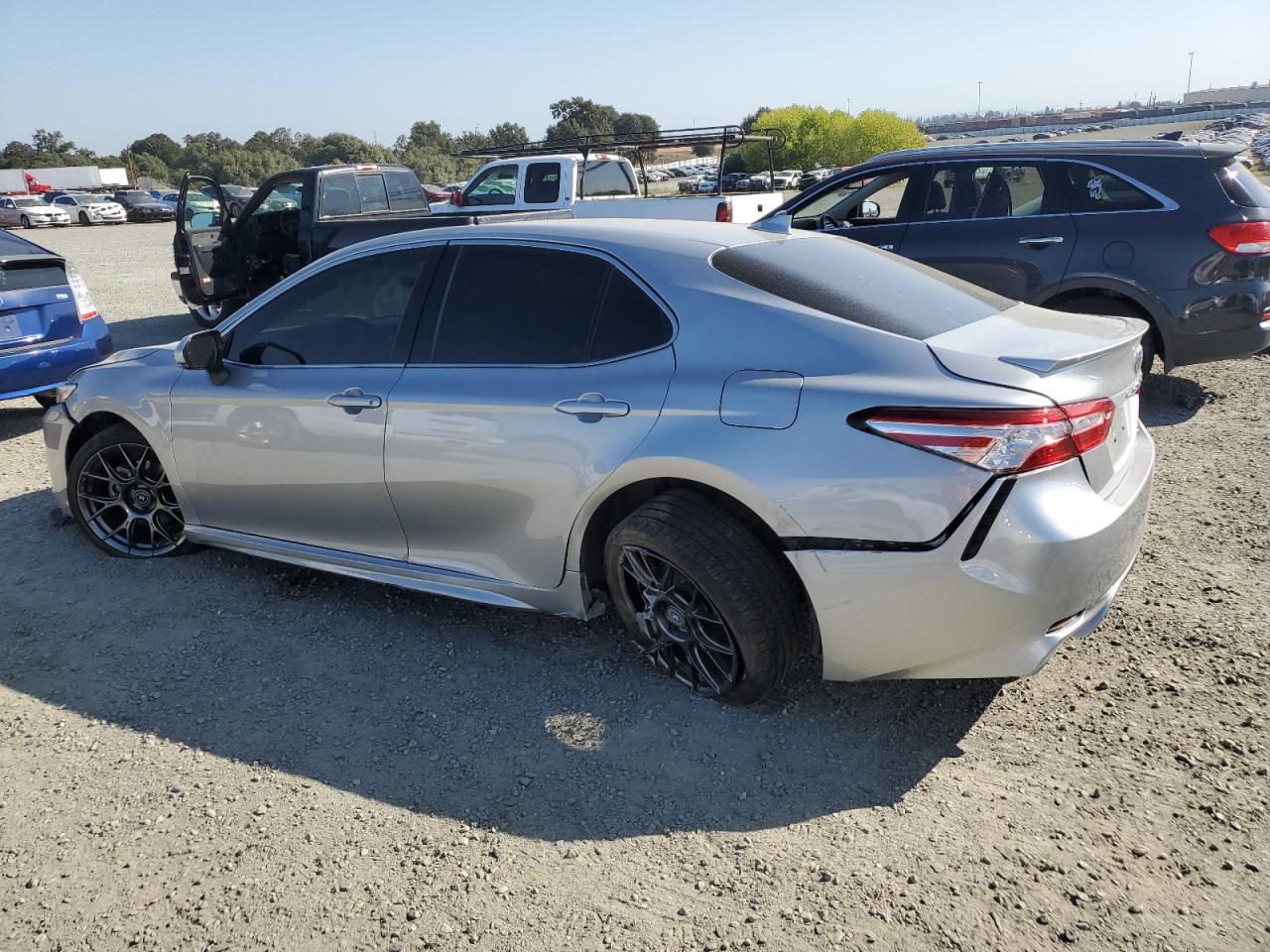 TOYOTA CAMRY XSE