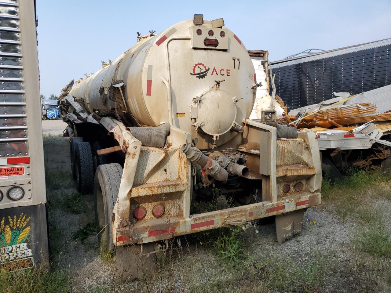 Lot #3281840488 2020 TANKER TANKER