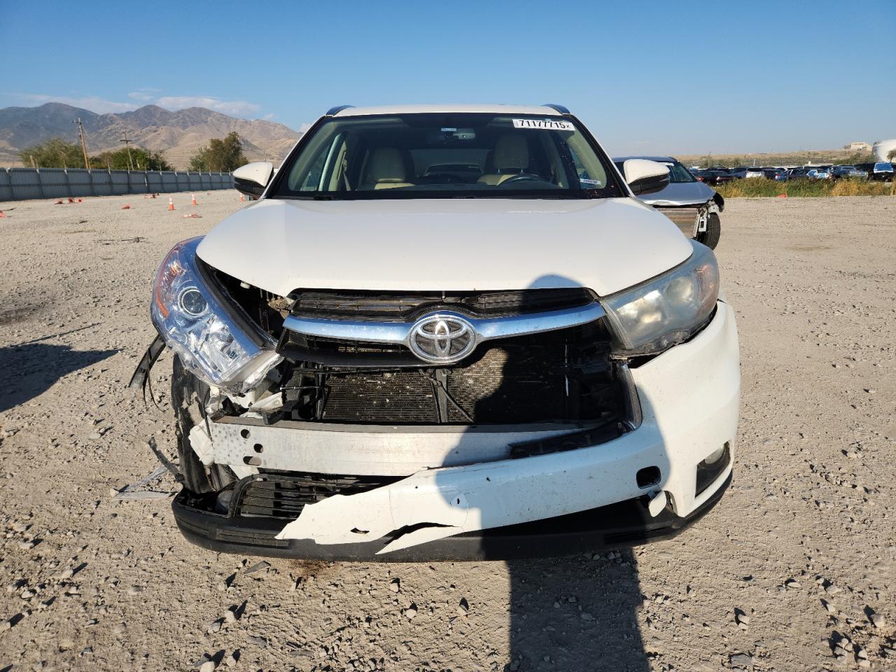 TOYOTA HIGHLANDER XLE