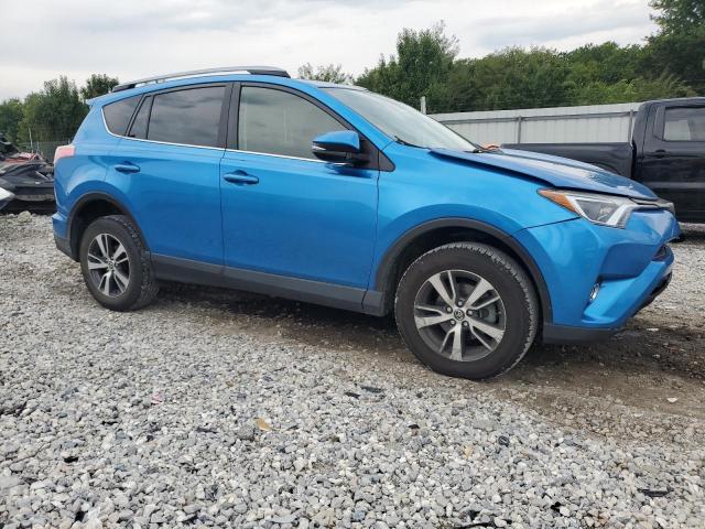 2017 TOYOTA RAV4 XLE JTMWFREVXHD095284