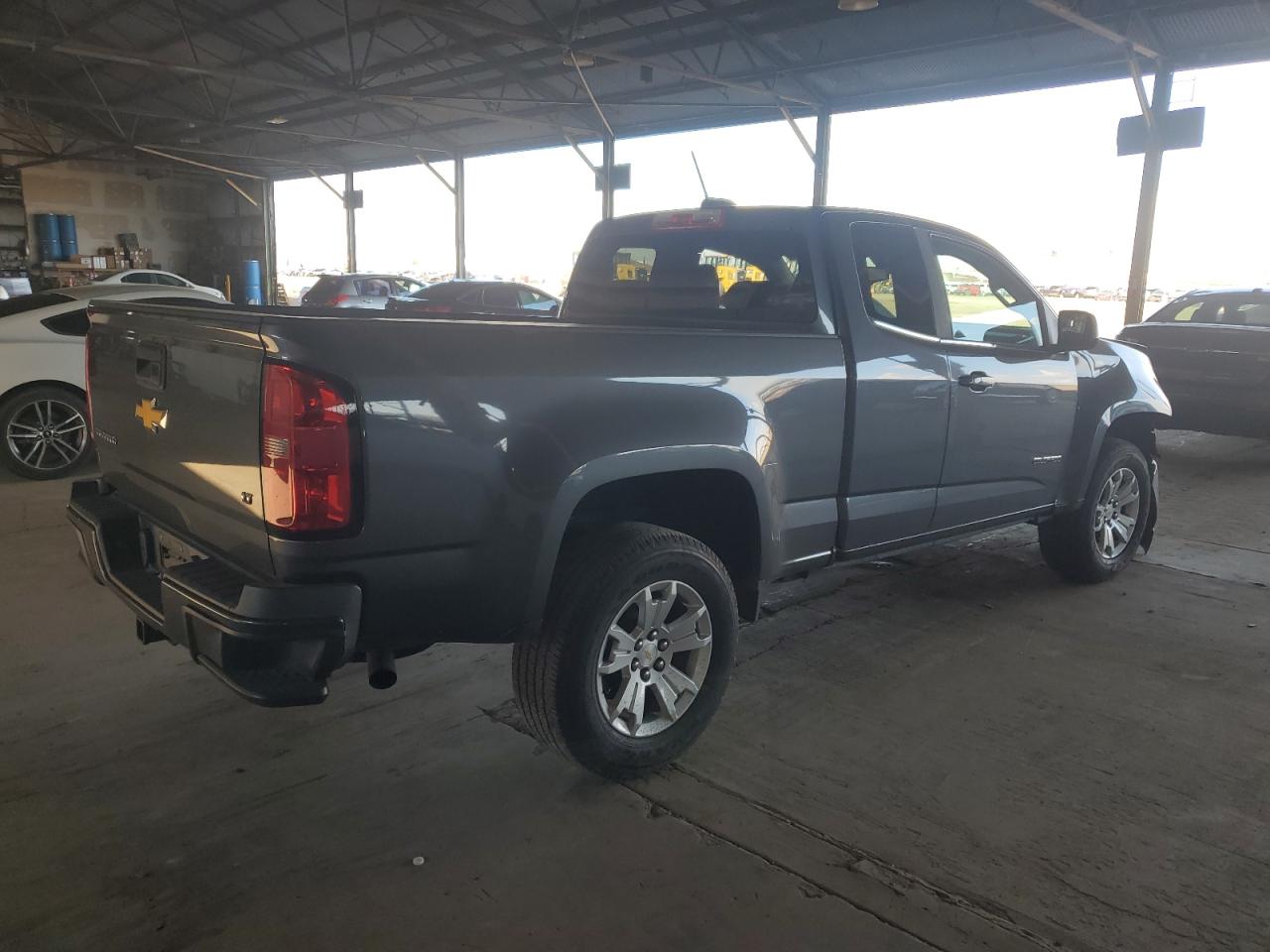 CHEVROLET COLORADO LT
