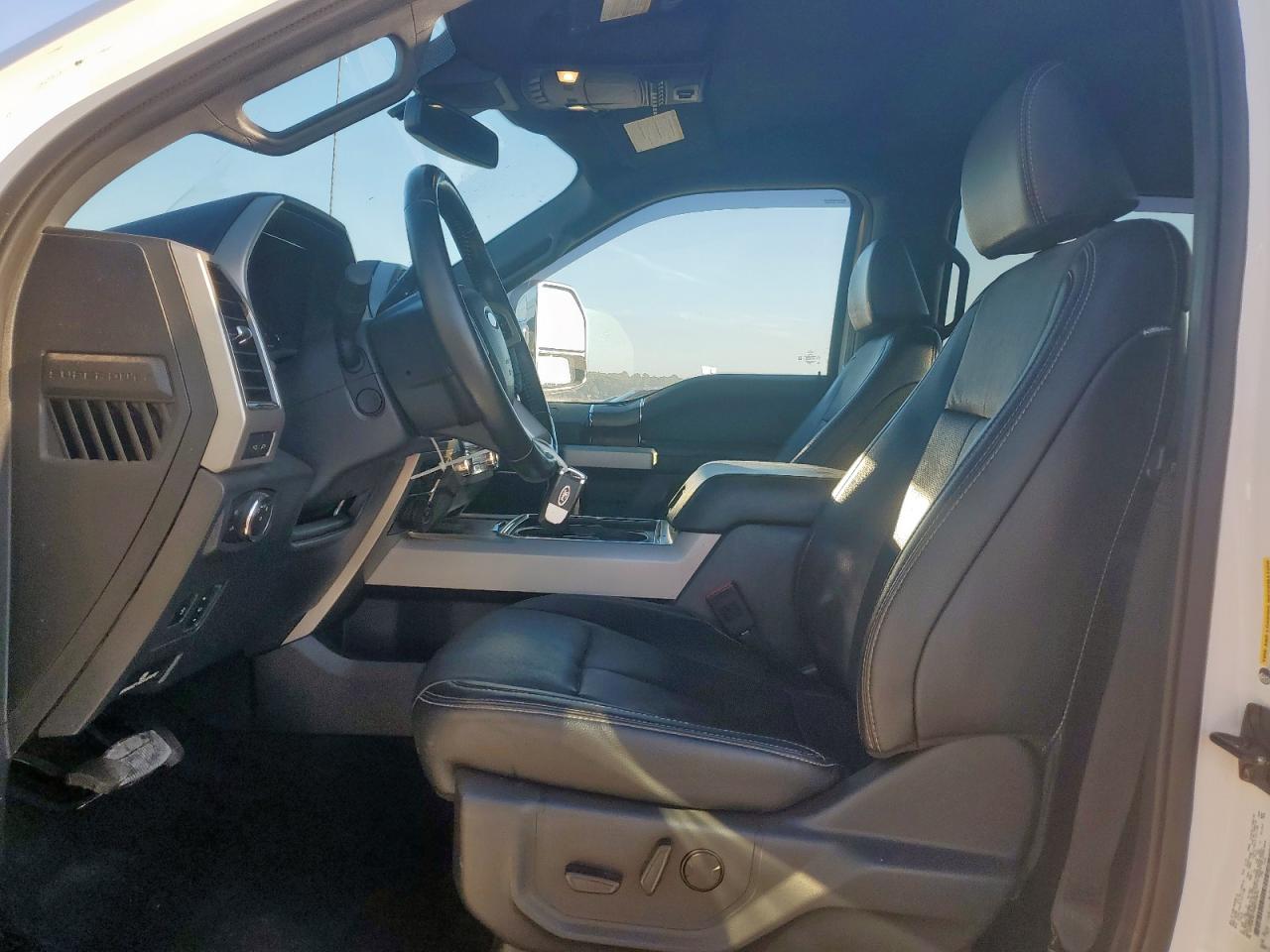 FORD F-350 SUPER DUTY