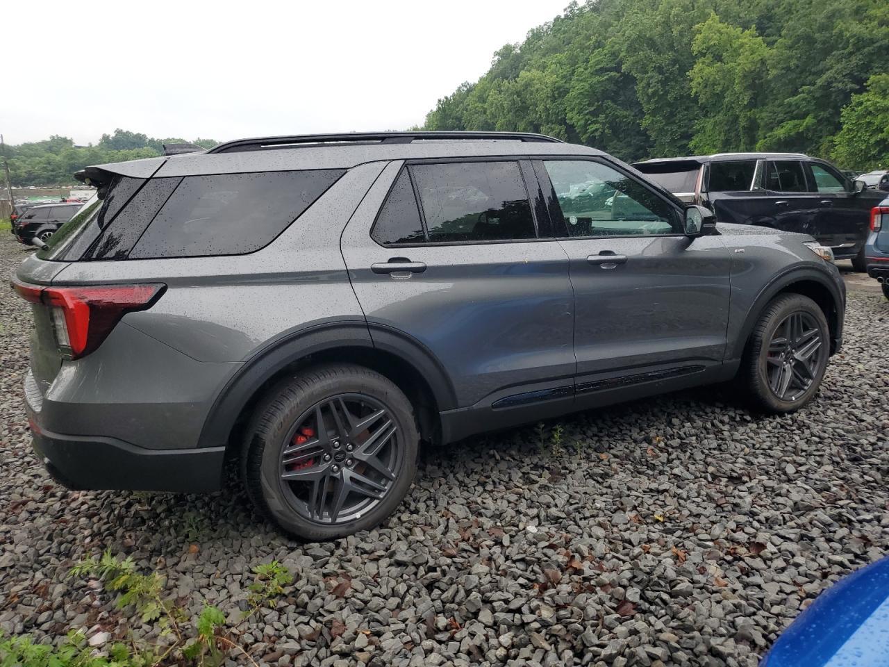 FORD EXPLORER ST-LINE