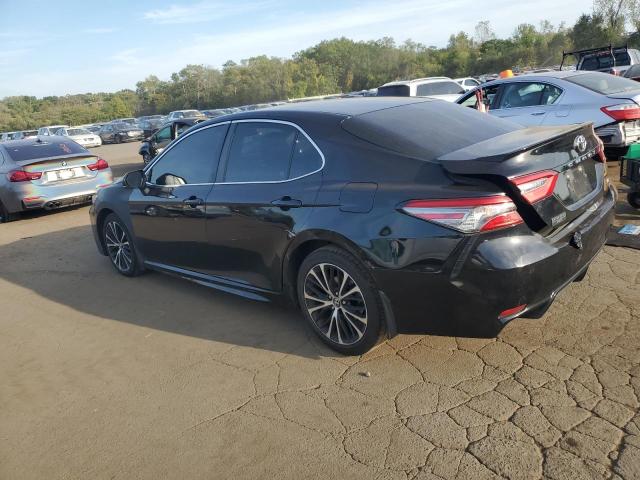 2018 TOYOTA CAMRY L 4T1B11HK3JU646558