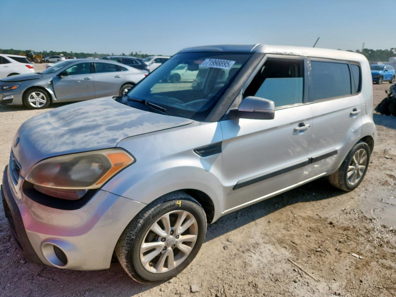 KIA SOUL +