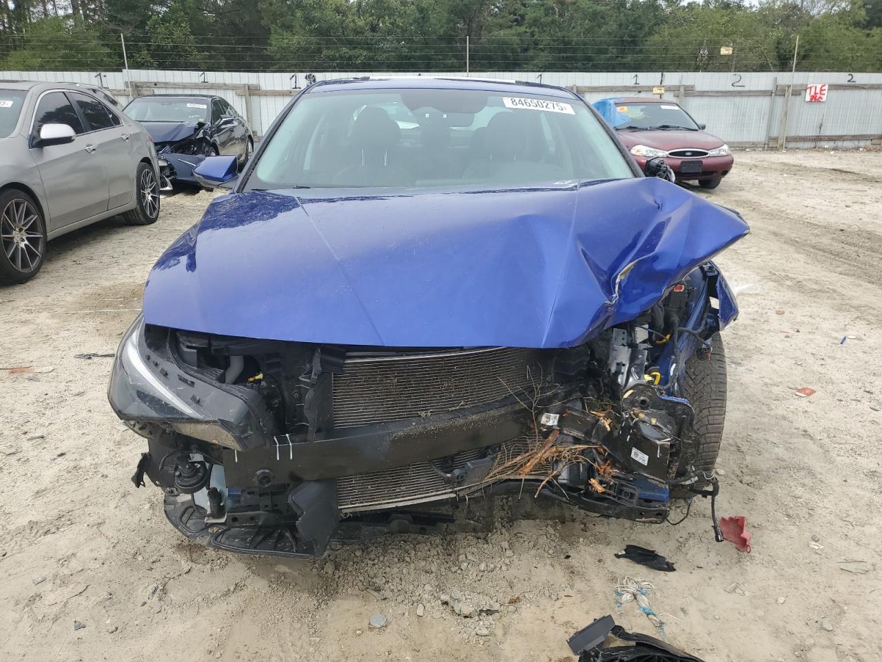 HYUNDAI ELANTRA LIMITED