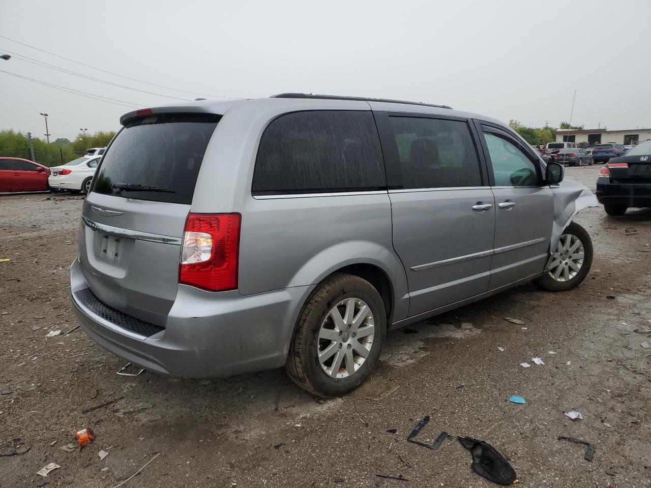 CHRYSLER TOWN & COUNTRY TOURING