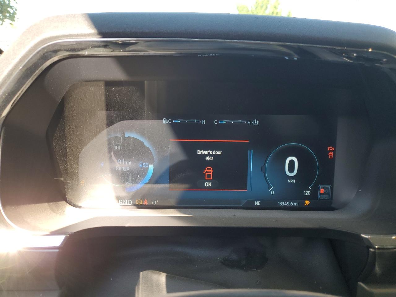 FORD F-150 LIGHTNING XLT