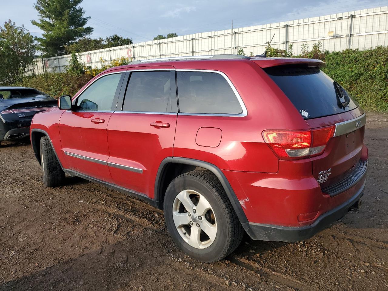 JEEP GRAND CHEROKEE LAREDO