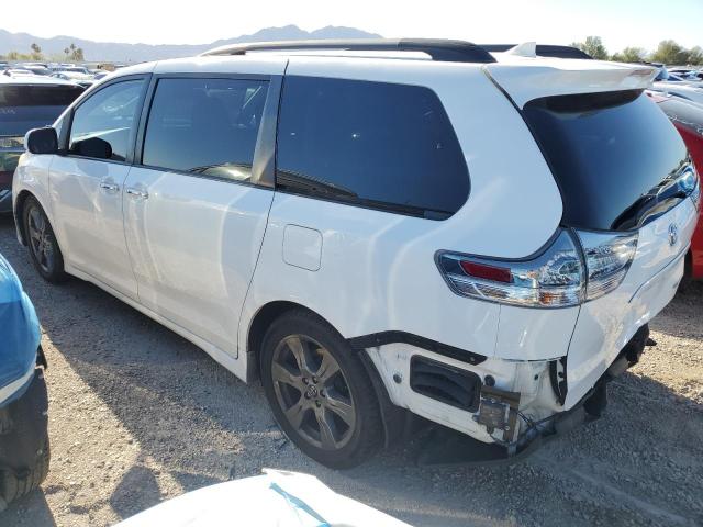 2018 TOYOTA SIENNA SE 5TDXZ3DC9JS930049
