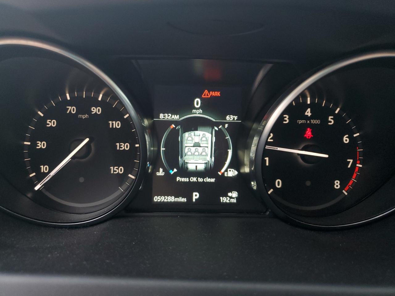 LAND ROVER DISCOVERY SE