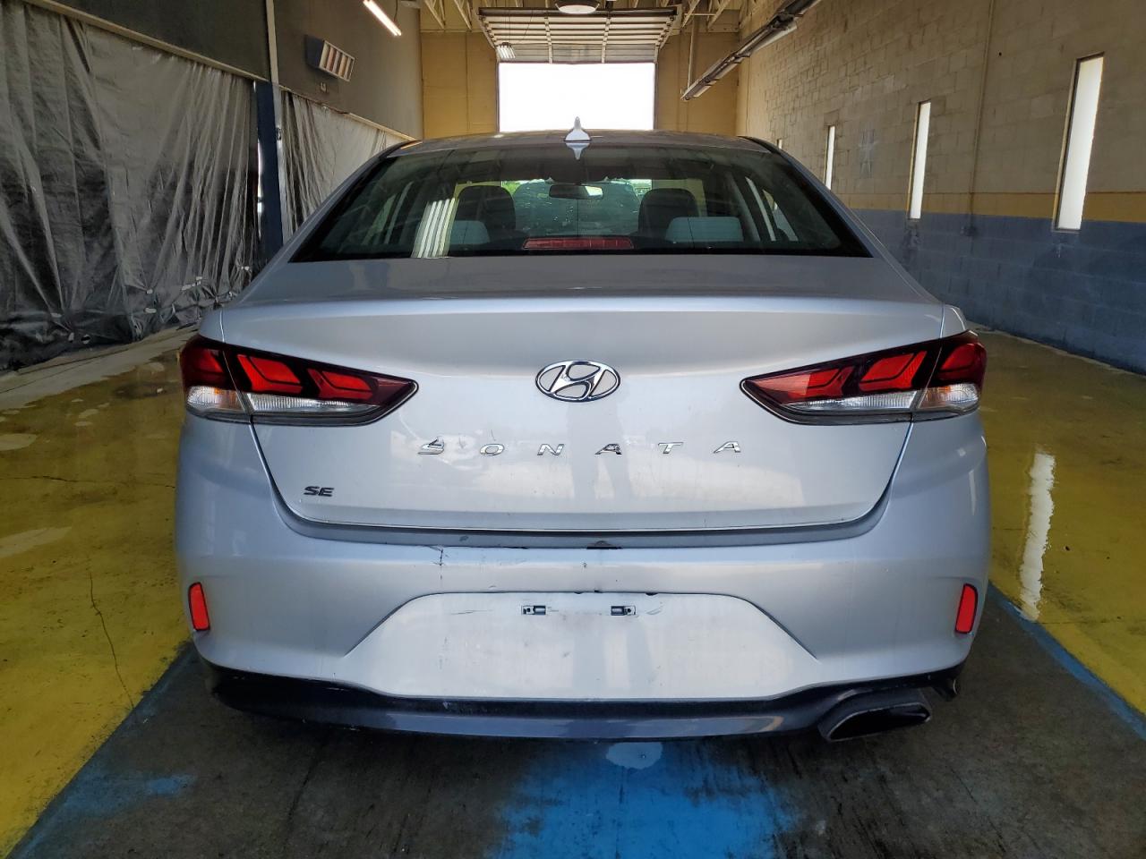 Lot #3304531437 2018 HYUNDAI SONATA SE