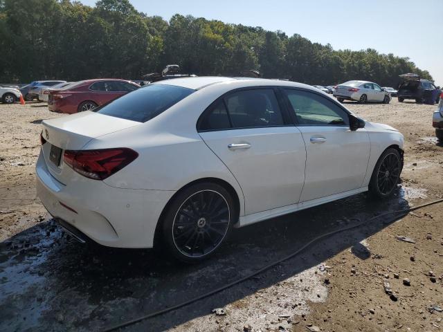 2022 MERCEDES-BENZ A 220 - W1K3G4EB2NJ368536