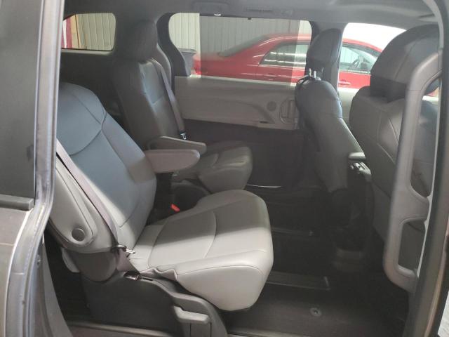 2024 TOYOTA SIENNA XLE 5TDYSKFC5RS118758