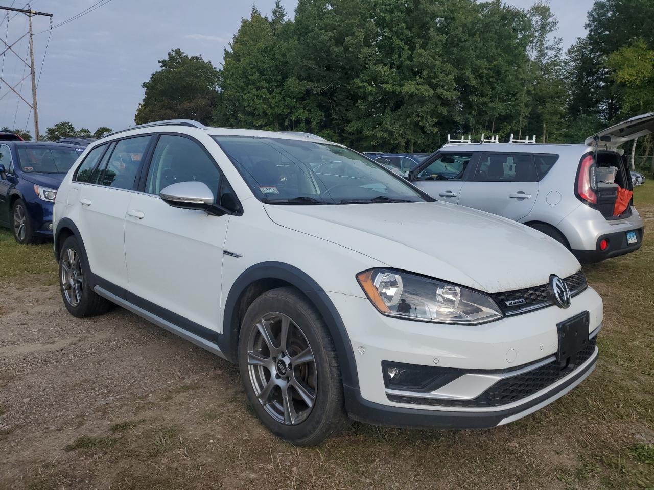 VOLKSWAGEN GOLF ALLTRACK S