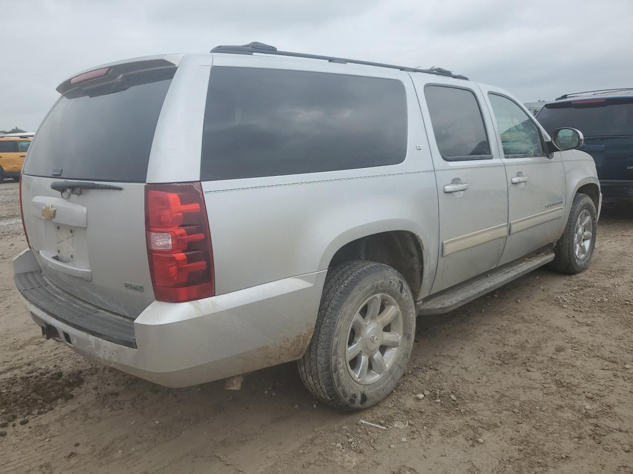 CHEVROLET SUBURBAN K1500 LT