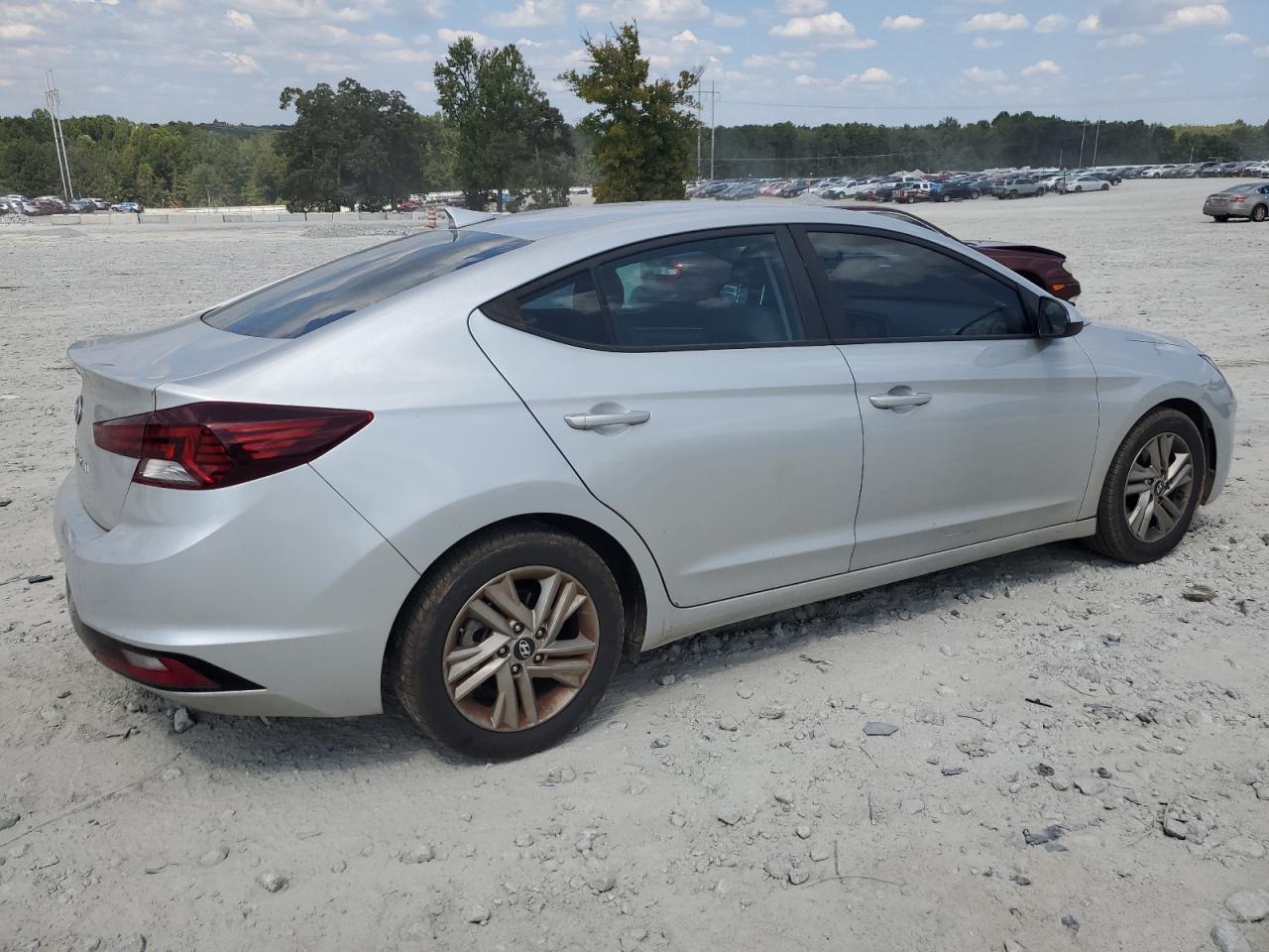 HYUNDAI ELANTRA SEL