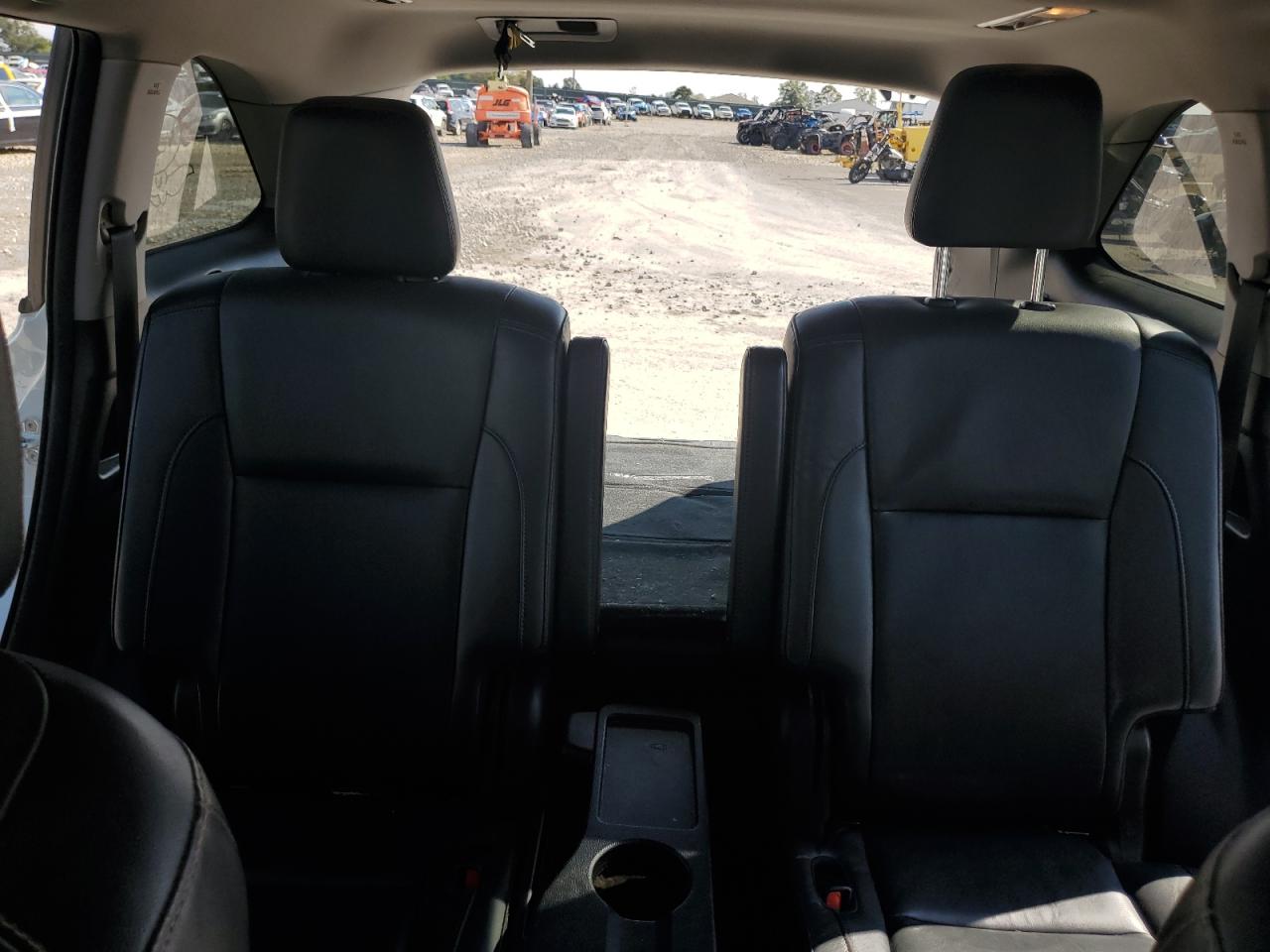 TOYOTA HIGHLANDER SE