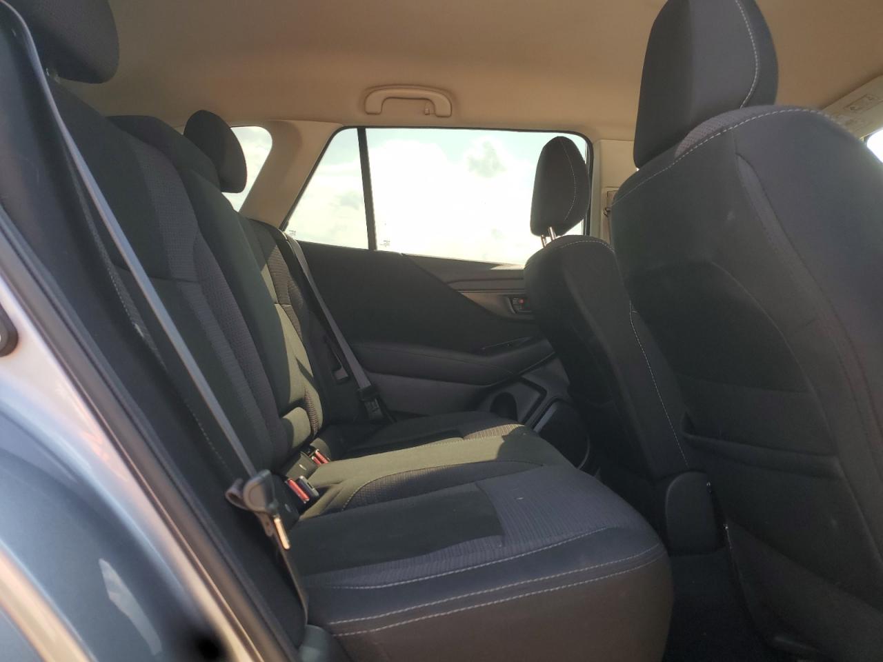 SUBARU LEGACY OUTBACK