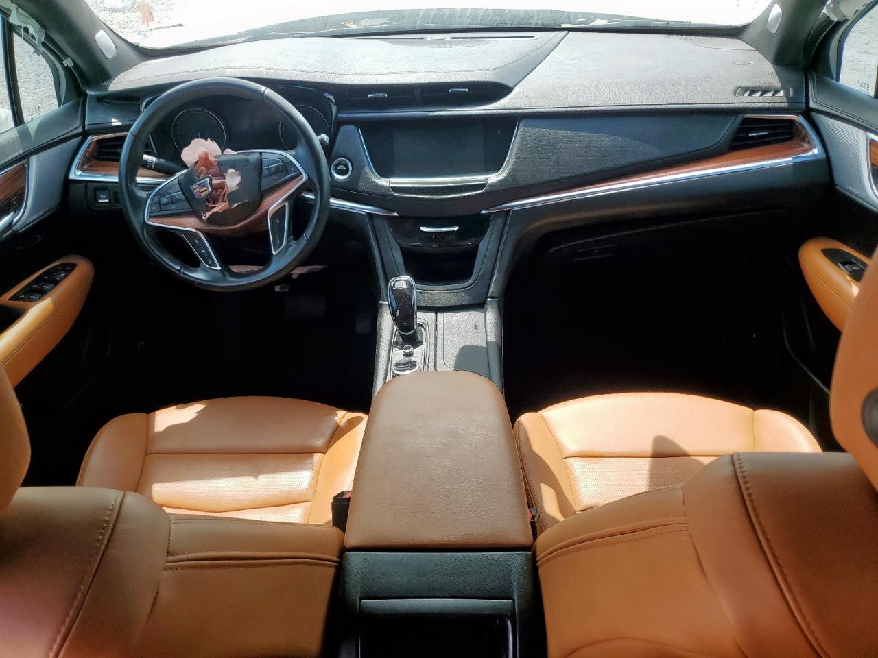 CADILLAC XT5 PREMIUM LUXURY