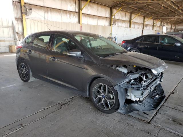 2017 FORD FOCUS SEL 1FADP3M25HL212032