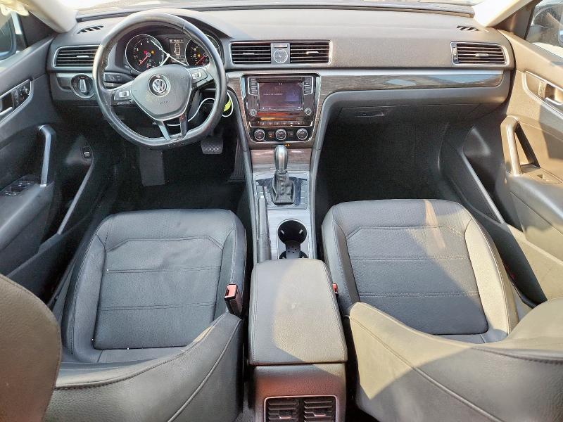 2016 VOLKSWAGEN PASSAT SE 1VWBS7A30GC041576