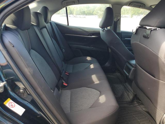 2018 TOYOTA CAMRY L 4T1B11HK1JU571052