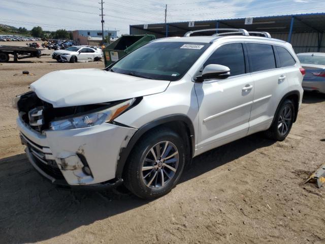 TOYOTA HIGHLANDER SE