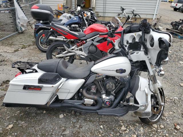 2013 HARLEY-DAVIDSON FLHTCU ULTRA CLASSIC ELECTRA GLIDE 1HD1FCM1XDB613419