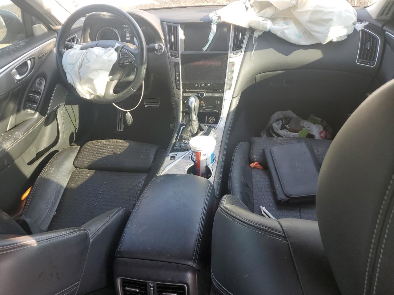 INFINITI Q50 RED SPORT 400