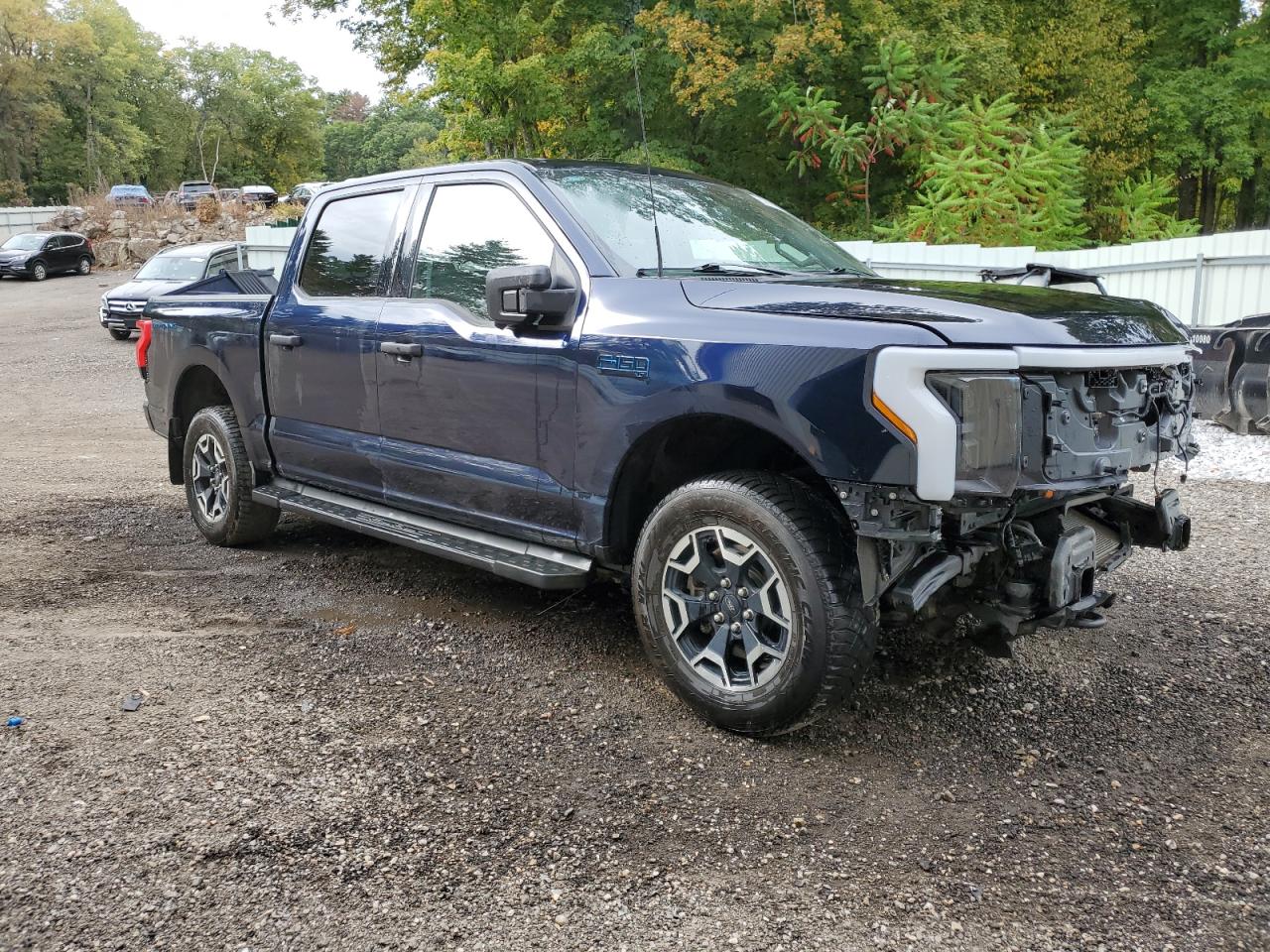 FORD F-150 LIGHTNING XLT