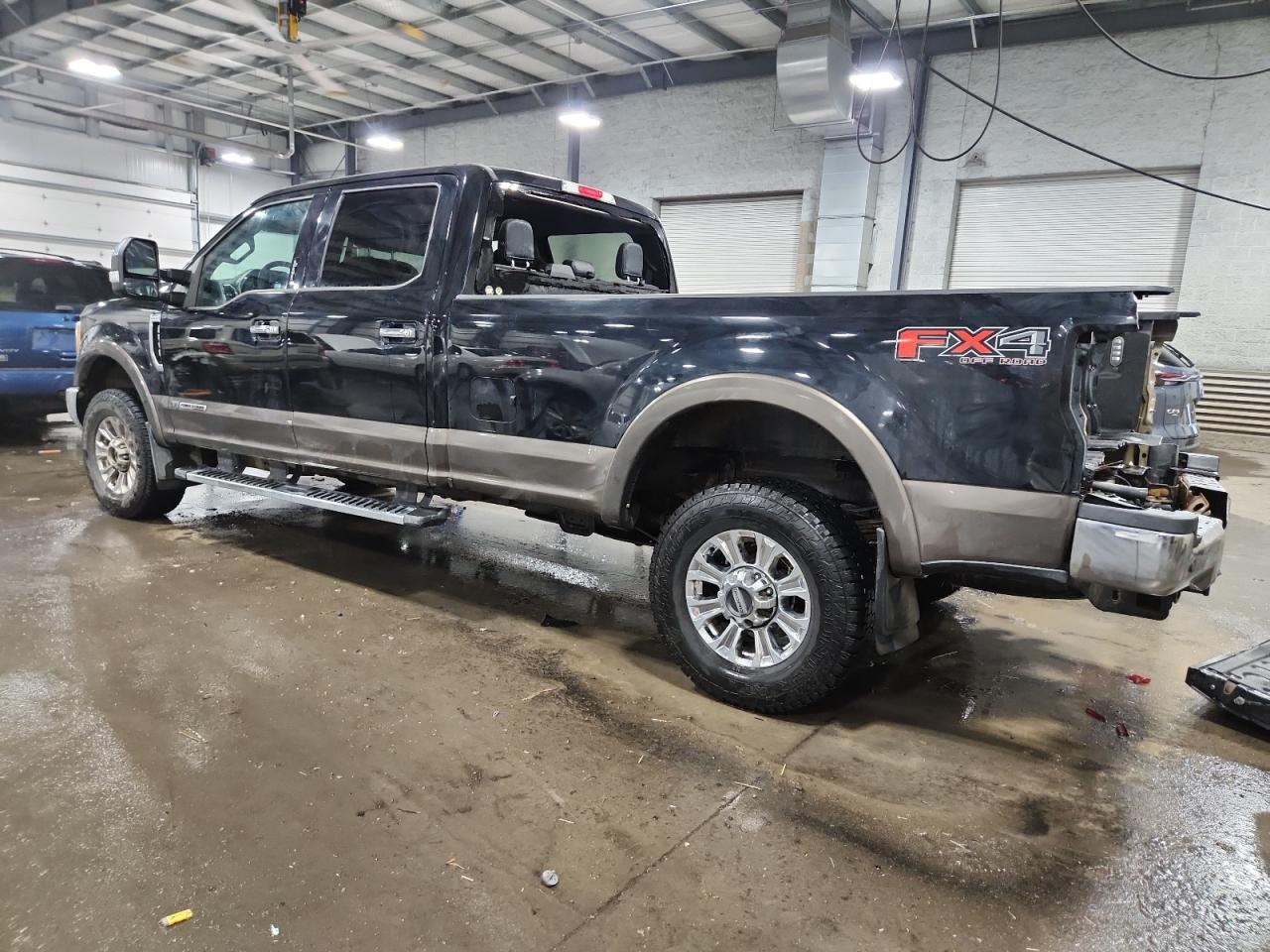 Lot #3301787370 2017 FORD SUPER DUTY F-350 W/S