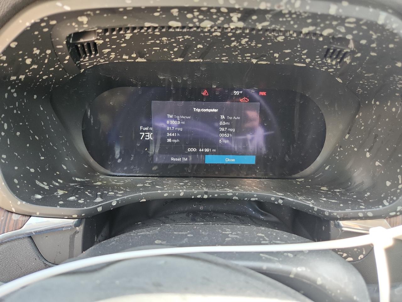 VOLVO XC60 B5 MOMENTUM