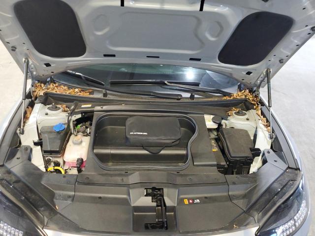2023 HYUNDAI IONIQ 6 SE KMHM24ACXPA020302